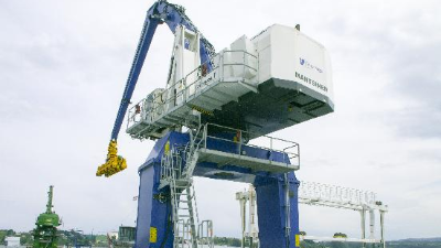 起重機(jī)械除銹更方便，青島恩澤化工鐵銹轉(zhuǎn)化劑一定要知道！