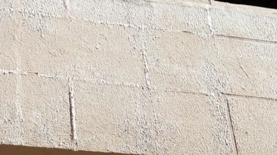 如何解決外墻水包水出現(xiàn)泛白、龜裂問(wèn)題?